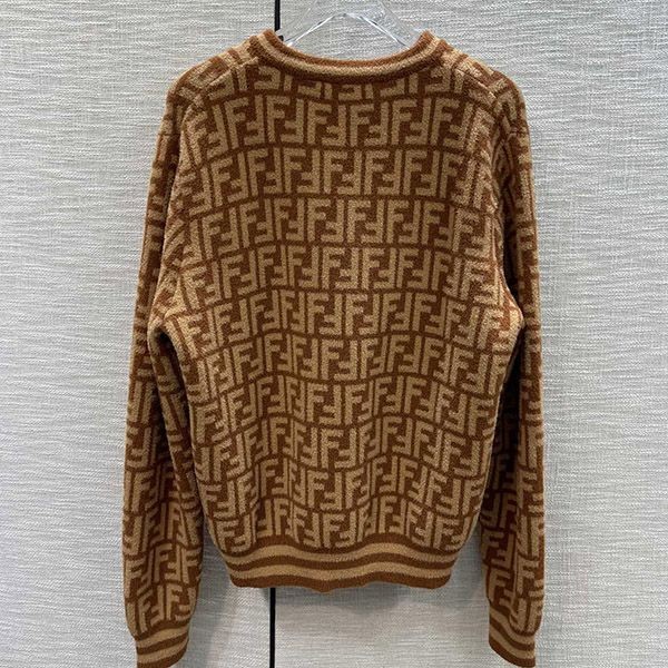 世界中で大人気♪ フェンディ ブラウンカシミア カーディガン 偽物 fee29690